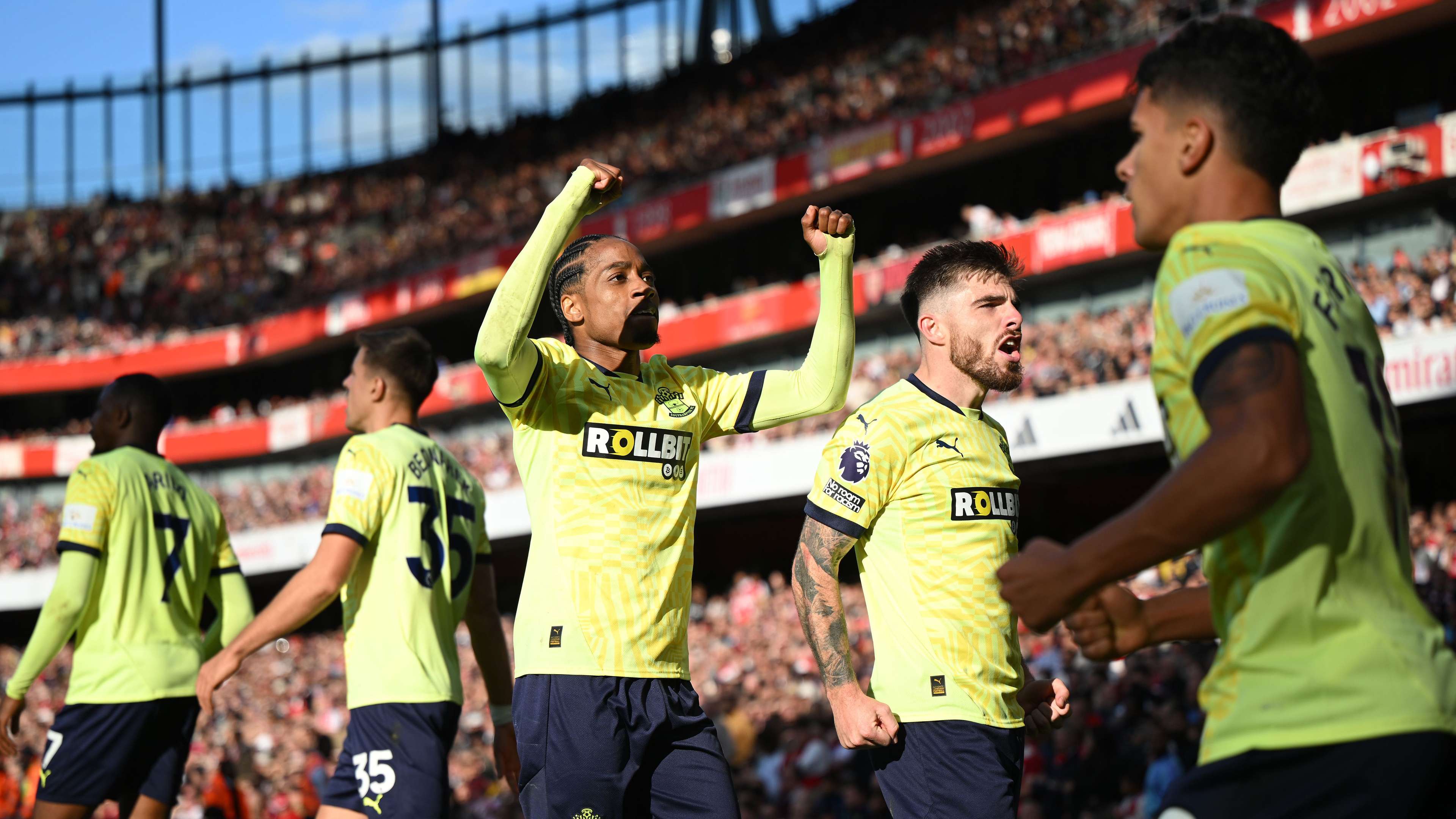 曼联一月大清洗计划 瓦拉内卡塞米罗马夏尔桑乔成焦点